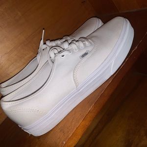 Vans Authentic True White size 9.5